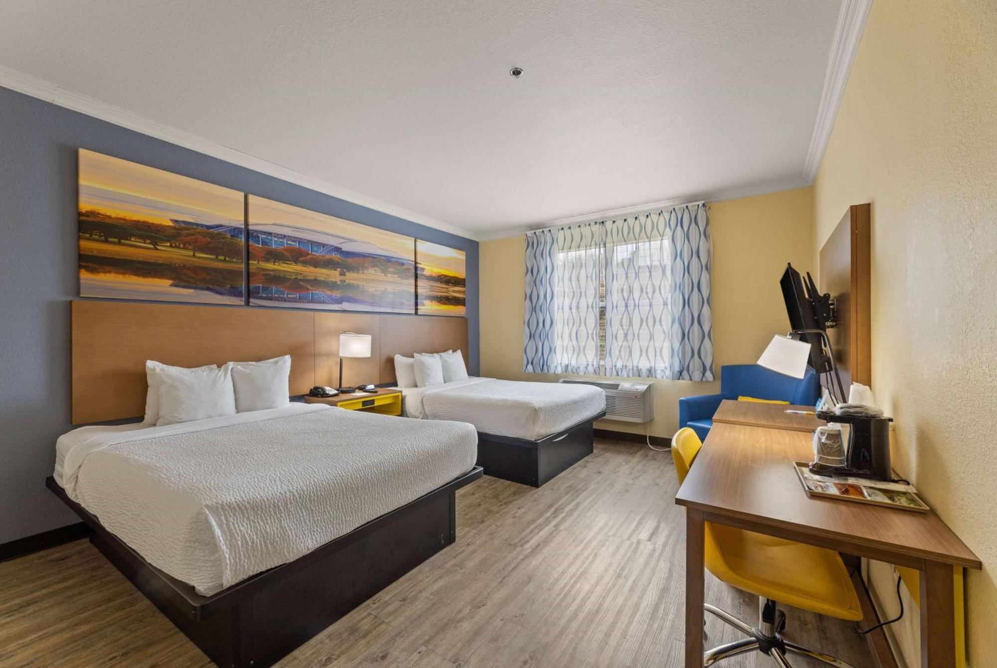 Days Inn & Suites By Wyndham Dfw Airport South-Euless Exteriér fotografie